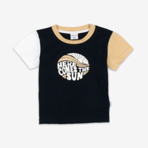 T-shirt noir « HERE COMES THE SUN » – 10,99€